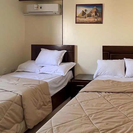Queen Pyramids View Apartment Kairo Bagian luar foto